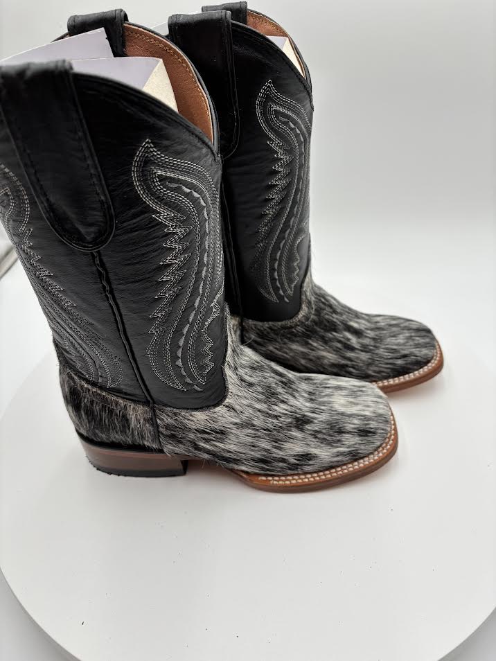 TANNER MARK COWHIDE TMY205323